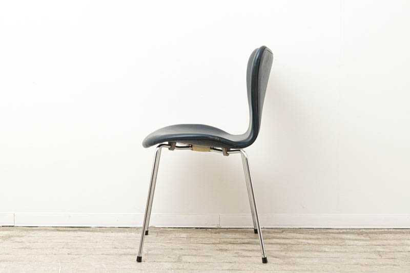 北欧家具　アルネ・ヤコブセン　アントチェア　