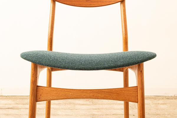 北欧家具　デンマーク　ダイニングチェア