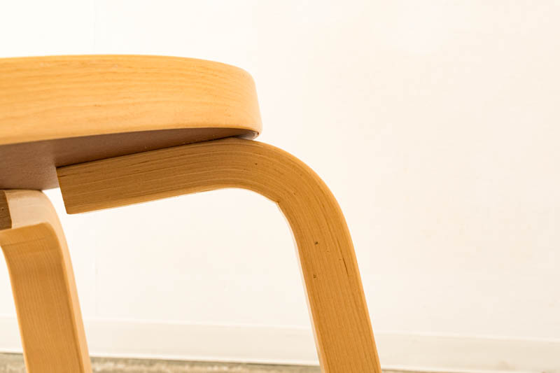 北欧家具　アルヴァ・アアルト　Alvar　Aalto　スツール60