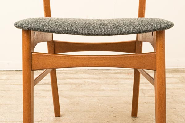 北欧家具　デンマーク　ダイニングチェア