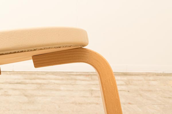 北欧家具　アルヴァ・アアルト　Alvar　Aalto　スツール60