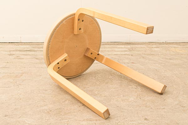 北欧家具　アルヴァ・アアルト　Alvar　Aalto　スツール60