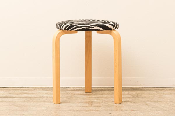 北欧家具　アルヴァ・アアルト　Alvar　Aalto　スツール60