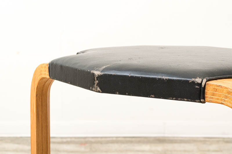 北欧家具　アルヴァ・アアルト　Alvar　Aalto　スツール60