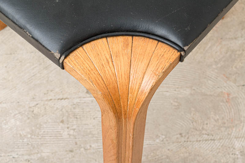 北欧家具　アルヴァ・アアルト　Alvar　Aalto　スツール60