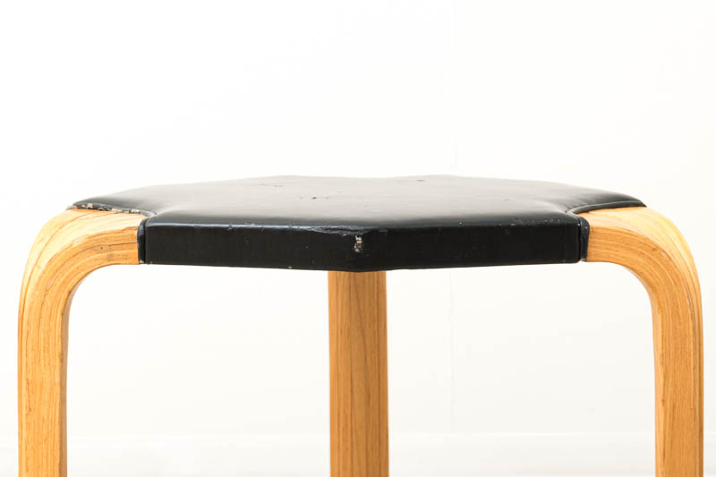 北欧家具　アルヴァ・アアルト　Alvar　Aalto　スツール60