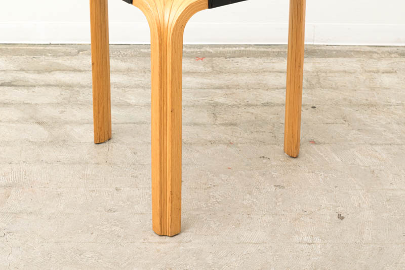 北欧家具　アルヴァ・アアルト　Alvar　Aalto　スツール60
