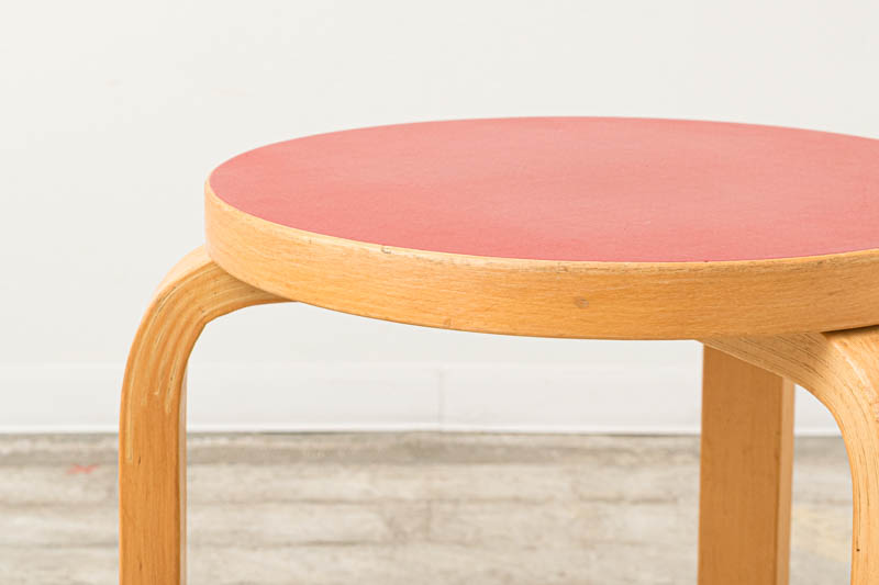 北欧家具　アルヴァ・アアルト　Alvar　Aalto　スツール60