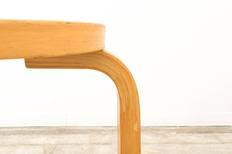 北欧家具　アルヴァ・アアルト　Alvar　Aalto　スツール60