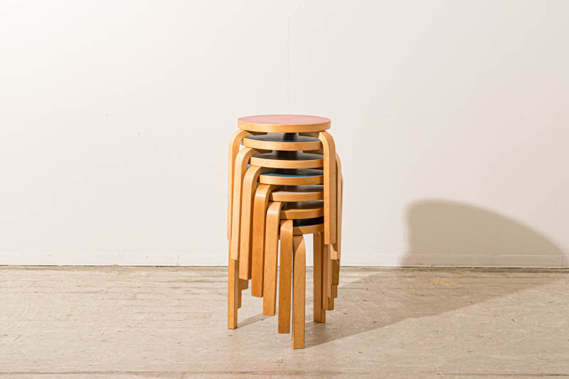 北欧家具　アルヴァ・アアルト　Alvar　Aalto　スツール60