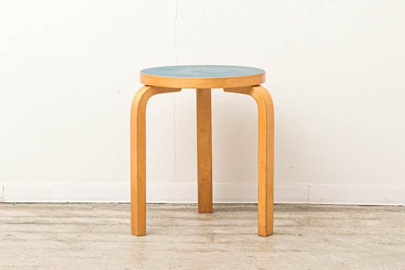 北欧家具　アルヴァ・アアルト　Alvar　Aalto　スツール60