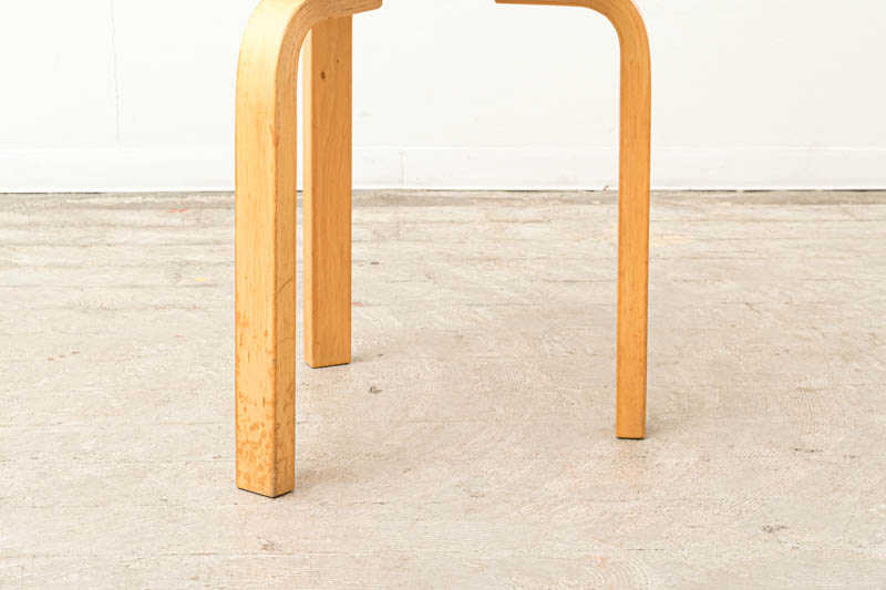 北欧家具　アルヴァ・アアルト　Alvar　Aalto　スツール60