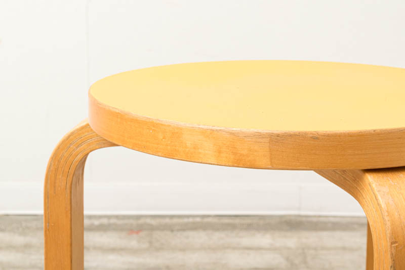 北欧家具　アルヴァ・アアルト　Alvar　Aalto　スツール60