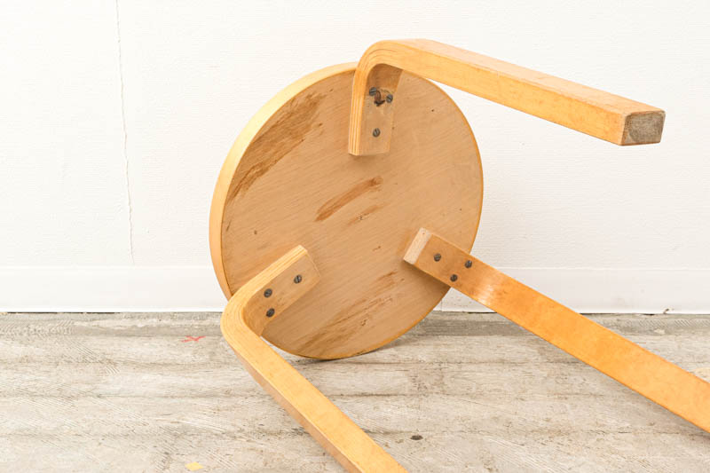 北欧家具　アルヴァ・アアルト　Alvar　Aalto　スツール60