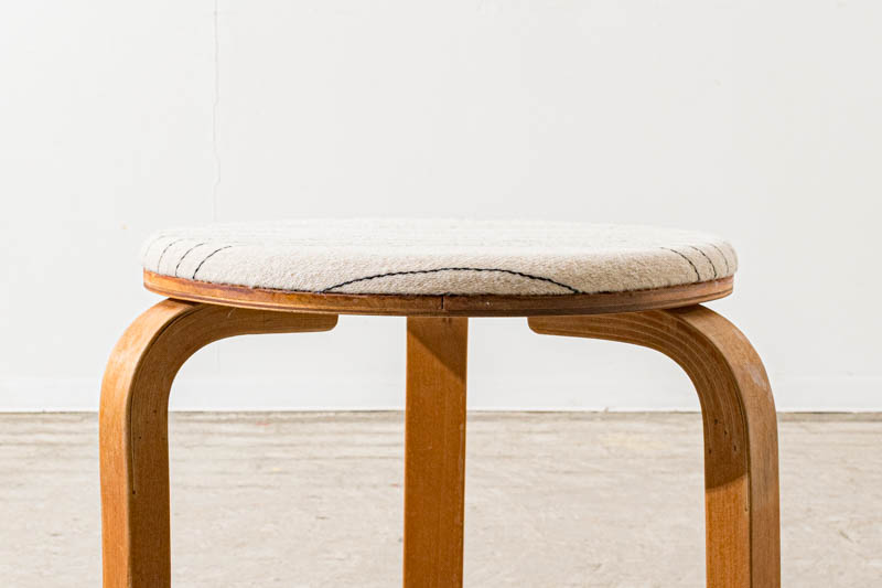北欧家具　アルヴァ・アアルト　Alvar　Aalto　スツール60