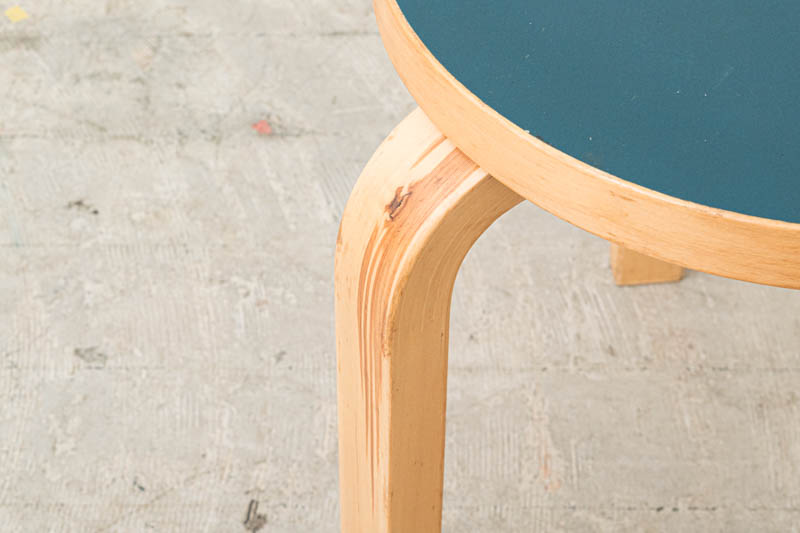 北欧家具　アルヴァ・アアルト　Alvar　Aalto　スツール60