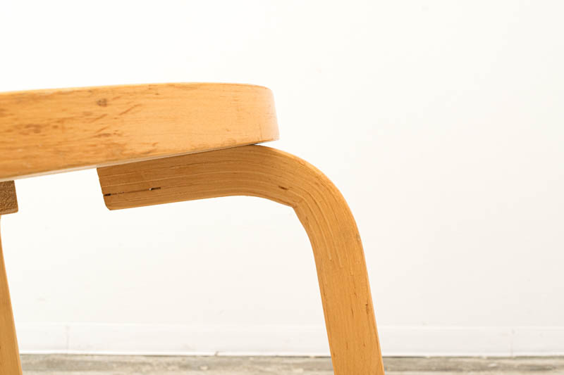 北欧家具　アルヴァ・アアルト　Alvar　Aalto　スツール60