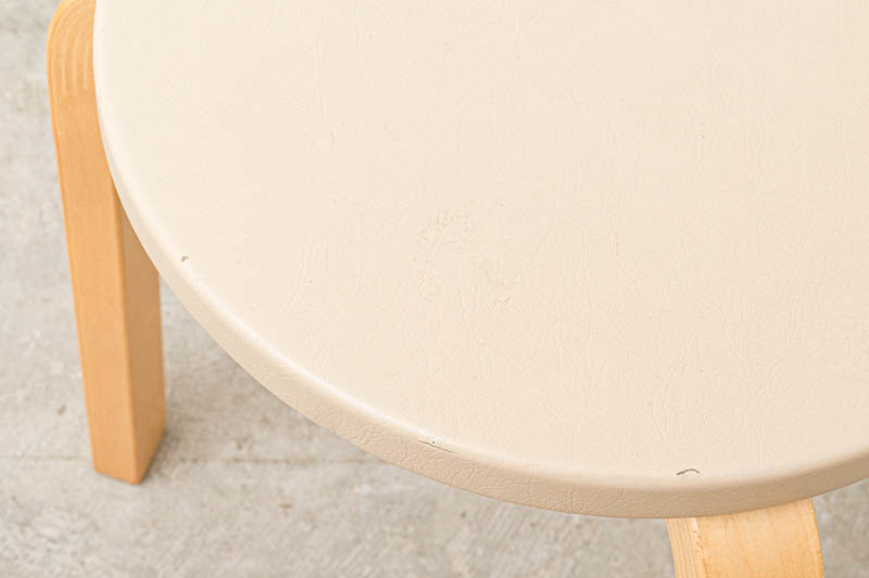 北欧家具　アルヴァ・アアルト　Alvar　Aalto　スツール60