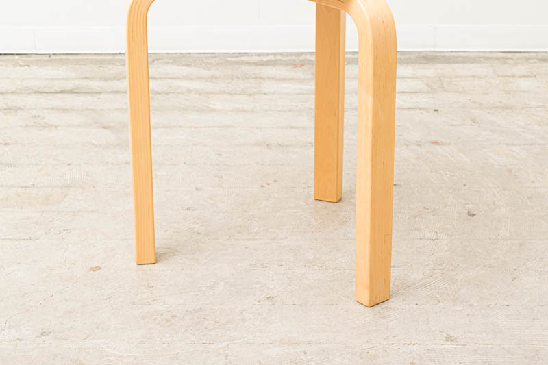 北欧家具　アルヴァ・アアルト　Alvar　Aalto　スツール60