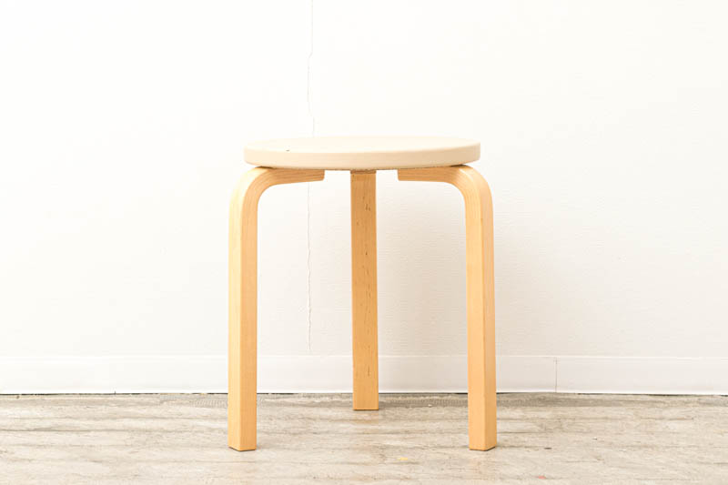 北欧家具　アルヴァ・アアルト　Alvar　Aalto　スツール60