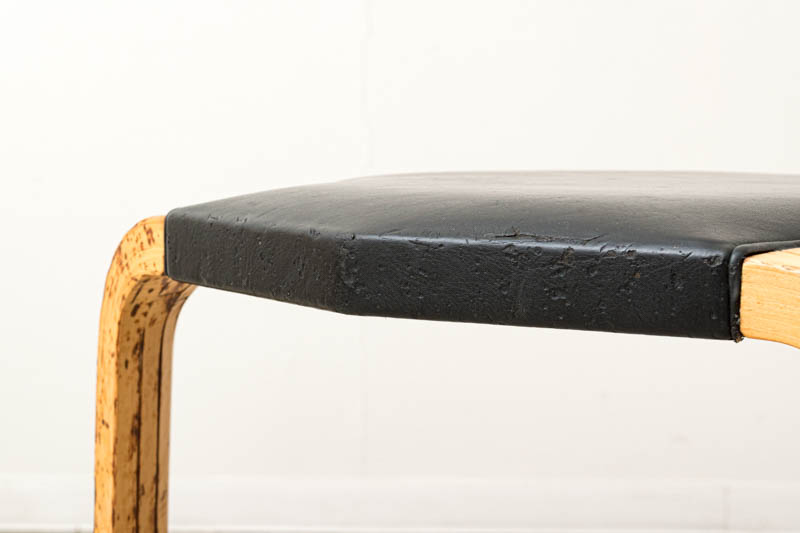 北欧家具　アルヴァ・アアルト　Alvar　Aalto　スツール60
