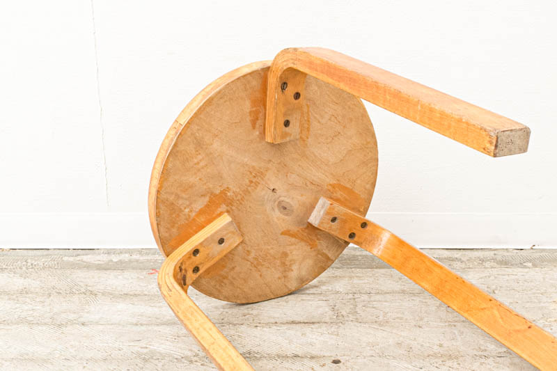 北欧家具　アルヴァ・アアルト　Alvar　Aalto　スツール60