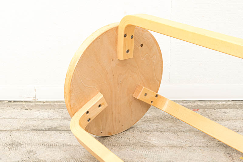 北欧家具　アルヴァ・アアルト　Alvar　Aalto　スツール60