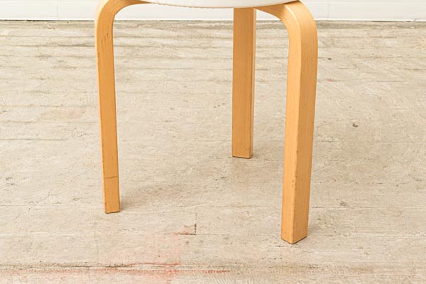 北欧家具　アルヴァ・アアルト　Alvar　Aalto　スツール60