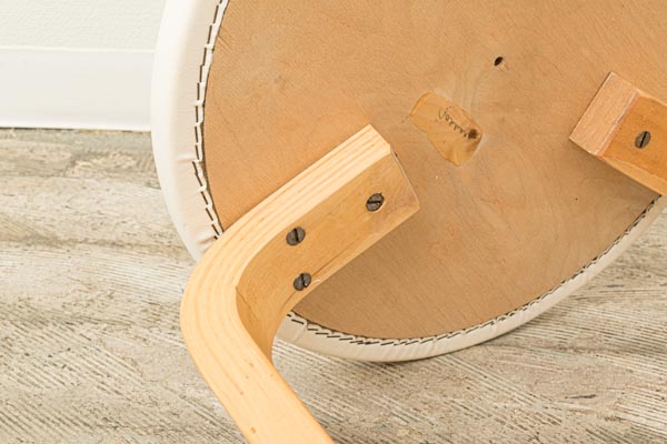 北欧家具　アルヴァ・アアルト　Alvar　Aalto　スツール60