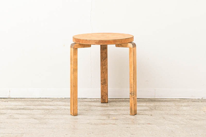 北欧家具　アルヴァ・アアルト　Alvar　Aalto　スツール60