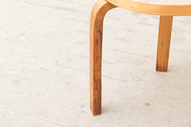 北欧家具　アルヴァ・アアルト　Alvar　Aalto　スツール60