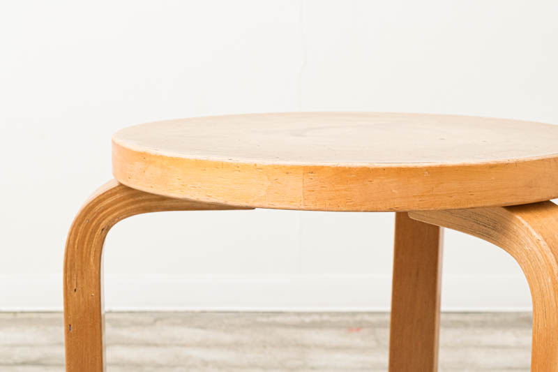北欧家具　アルヴァ・アアルト　Alvar　Aalto　スツール60