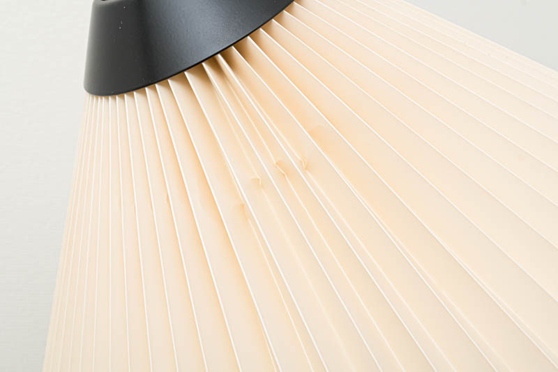 フィンランド製 フロアランプ