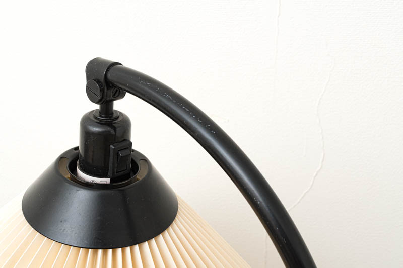 フィンランド製　フロアランプ