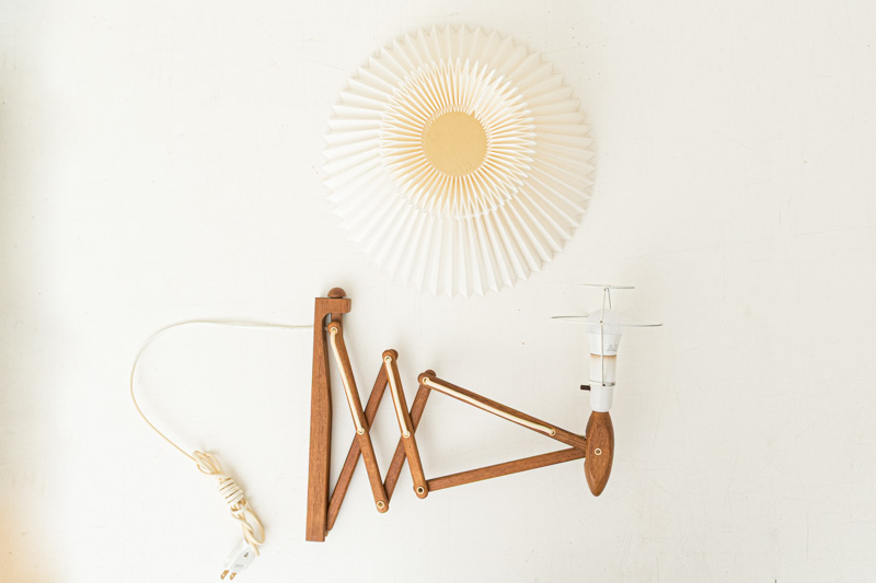 北欧家具　デンマーク　le klint　ブラケットランプ