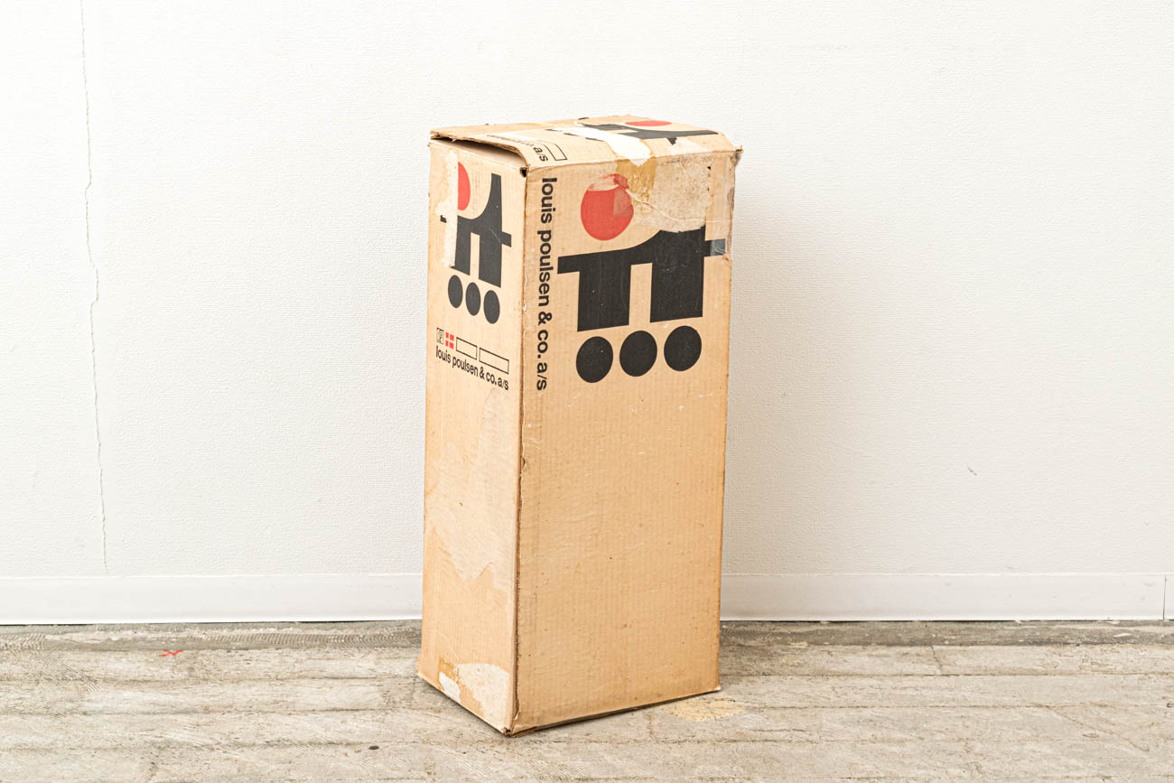 フィンランド製　フロアランプ