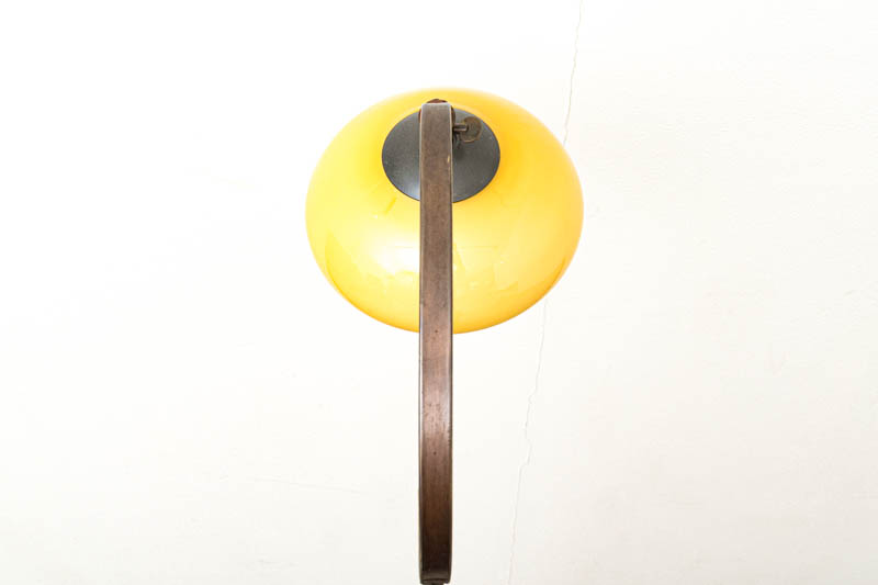 デンマーク製　フロアランプ