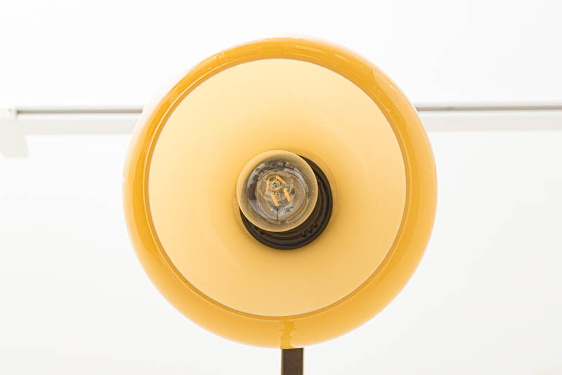 デンマーク製　フロアランプ