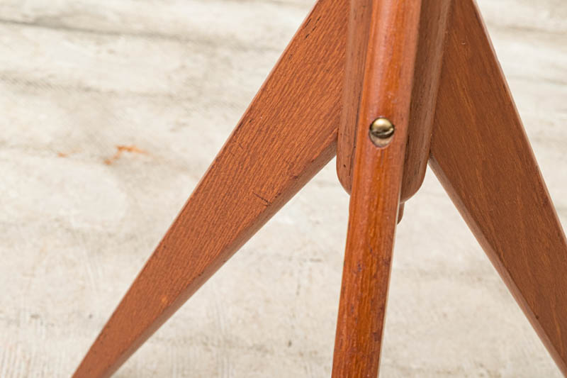 デンマーク製　フロアランプ