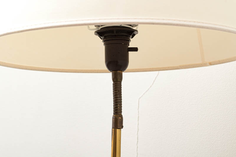 デンマーク製　フロアランプ