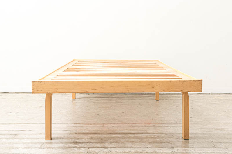 北欧家具　artek　アルヴァ・アアルト　ベンチ