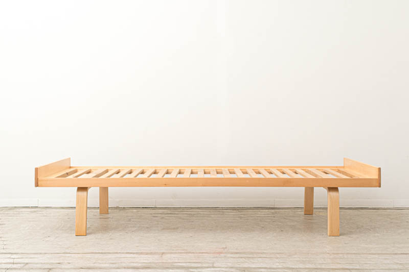 北欧家具　artek　アルヴァ・アアルト　ベンチ