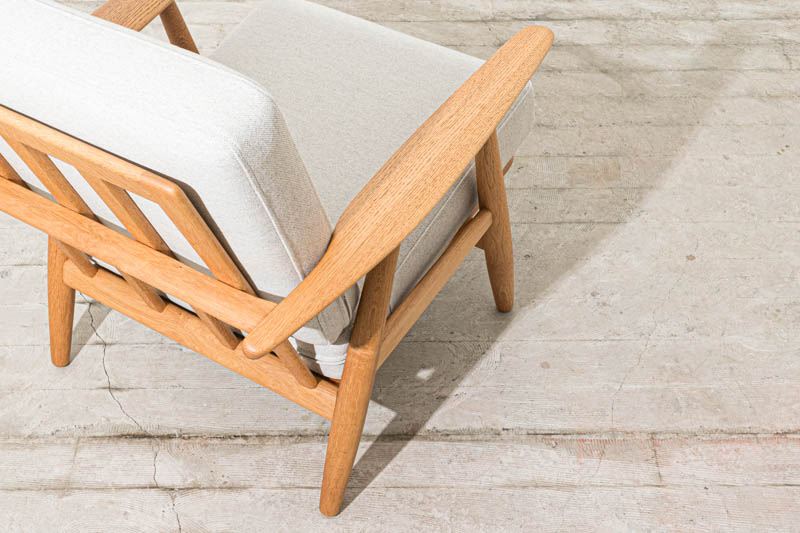 北欧家具　デンマーク　ハンス・J・ウェグナー　GE240　シングルソファ