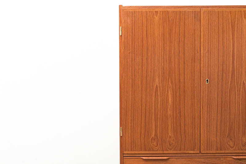 北欧家具 ビンテージ ハイキャビネット