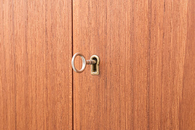 北欧家具 ビンテージ ハイキャビネット