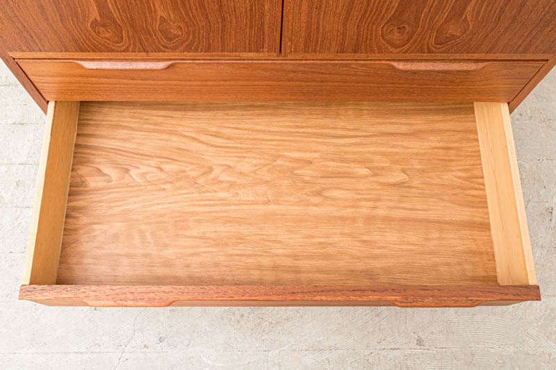 北欧家具 ビンテージ ハイキャビネット