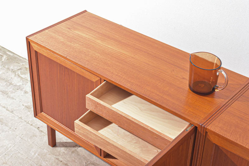 北欧ヴィンテージ　デンマーク　シェルフサイドボード 北欧ヴィンテージ家具/デンマーク製 サイドボード