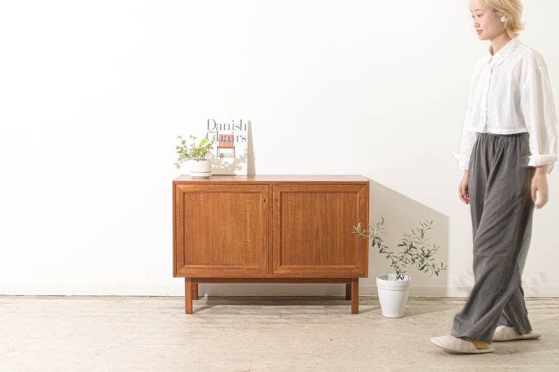 北欧家具 デンマーク製 キャビネット