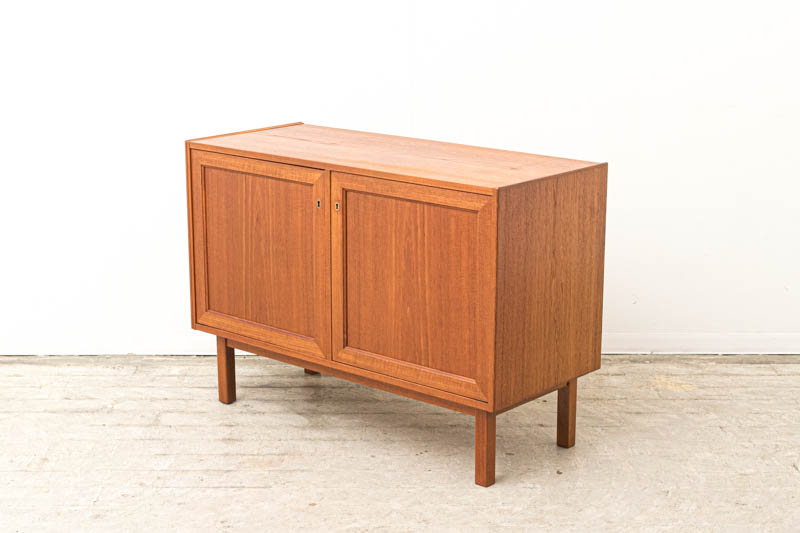 北欧家具 デンマーク製 キャビネット