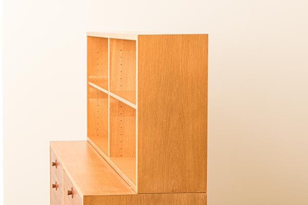 北欧家具　デンマーク　ハイキャビネット